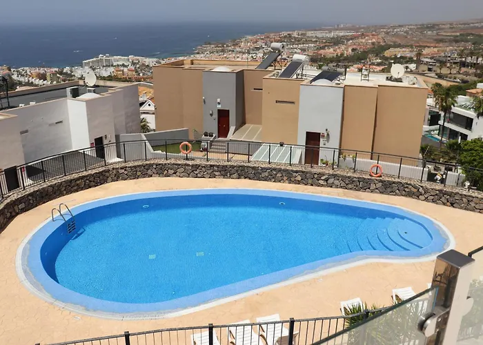 Azure Sky - Panoramic Ocean View, Luxury, San Eugenio Villa *