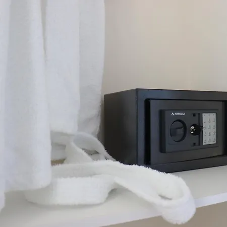 Villa Azure Sky - Panoramic Ocean View, Luxury, San Eugenio *