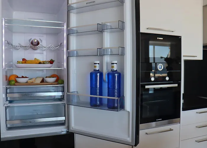 Azure Sky - Panoramic Ocean View, Luxury, San Eugenio *