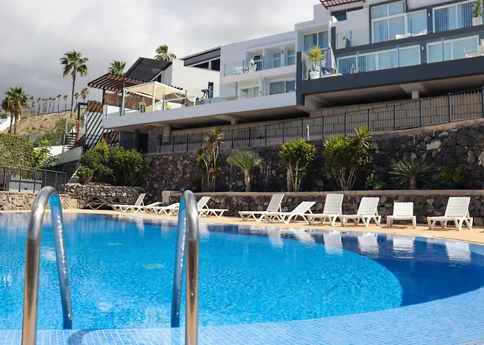 Azure Sky - Panoramic Ocean View, Luxury, San Eugenio *