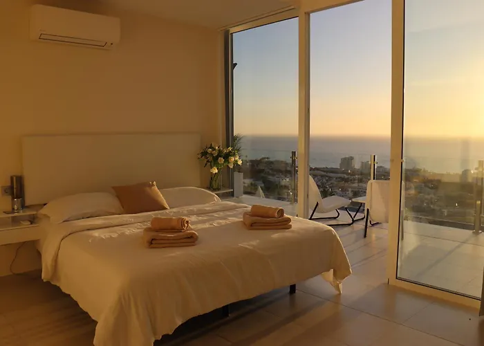 Azure Sky - Panoramic Ocean View, Luxury, San Eugenio Адехе