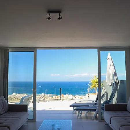 Azure Sky - Panoramic Ocean View, Luxury, San Eugenio *